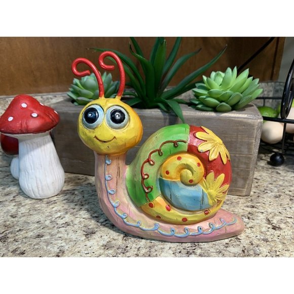 Whimsical Garden SNAIL Resin Statue Lawn Yard Snail Figure Tier Tray B9 - Picture 1 of 4